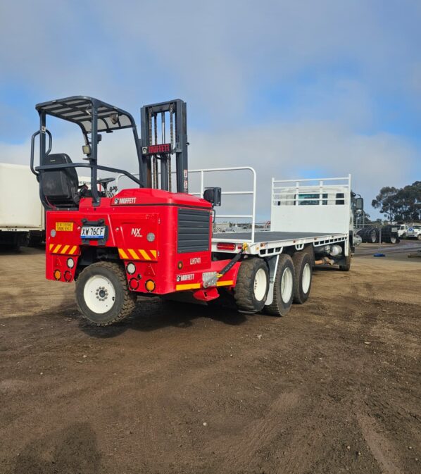 MOFFETT truck bodies VIC